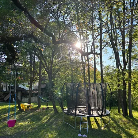 паздерите Aprilci