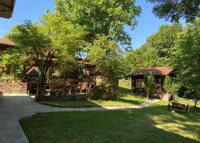 Semesterbostad паздерите Apriltsi (Lovech)