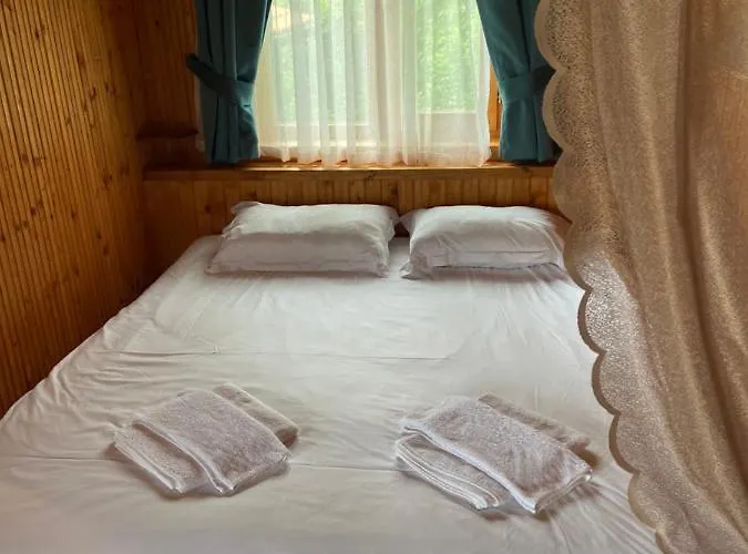 паздерите Semesterbostad Apriltsi (Lovech)