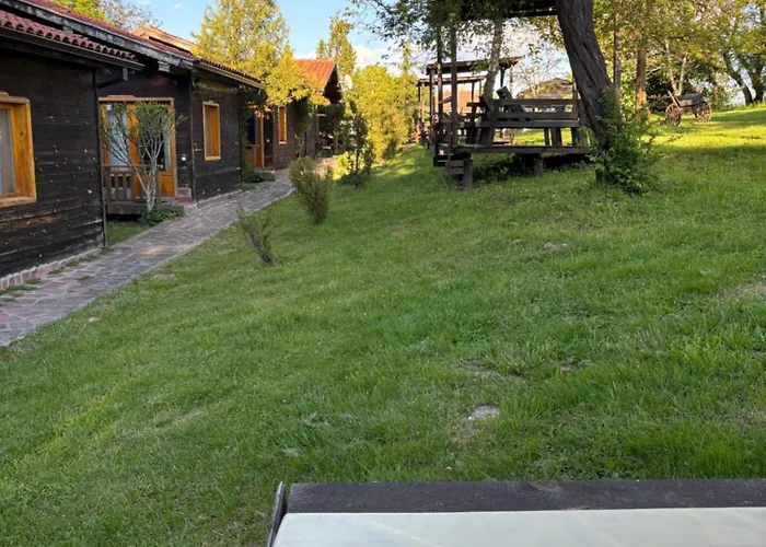 паздерите Semesterbostad *